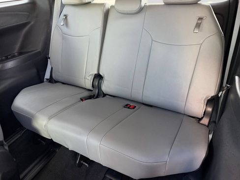 Certified 2025 Toyota Sienna XLE w/ XLE Plus Package AWD/4WD image 10