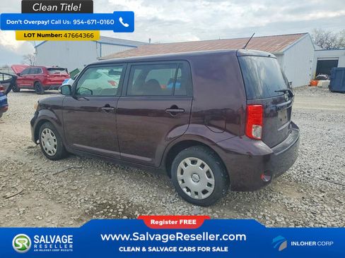 Used 2012 Scion xB FWD image 3