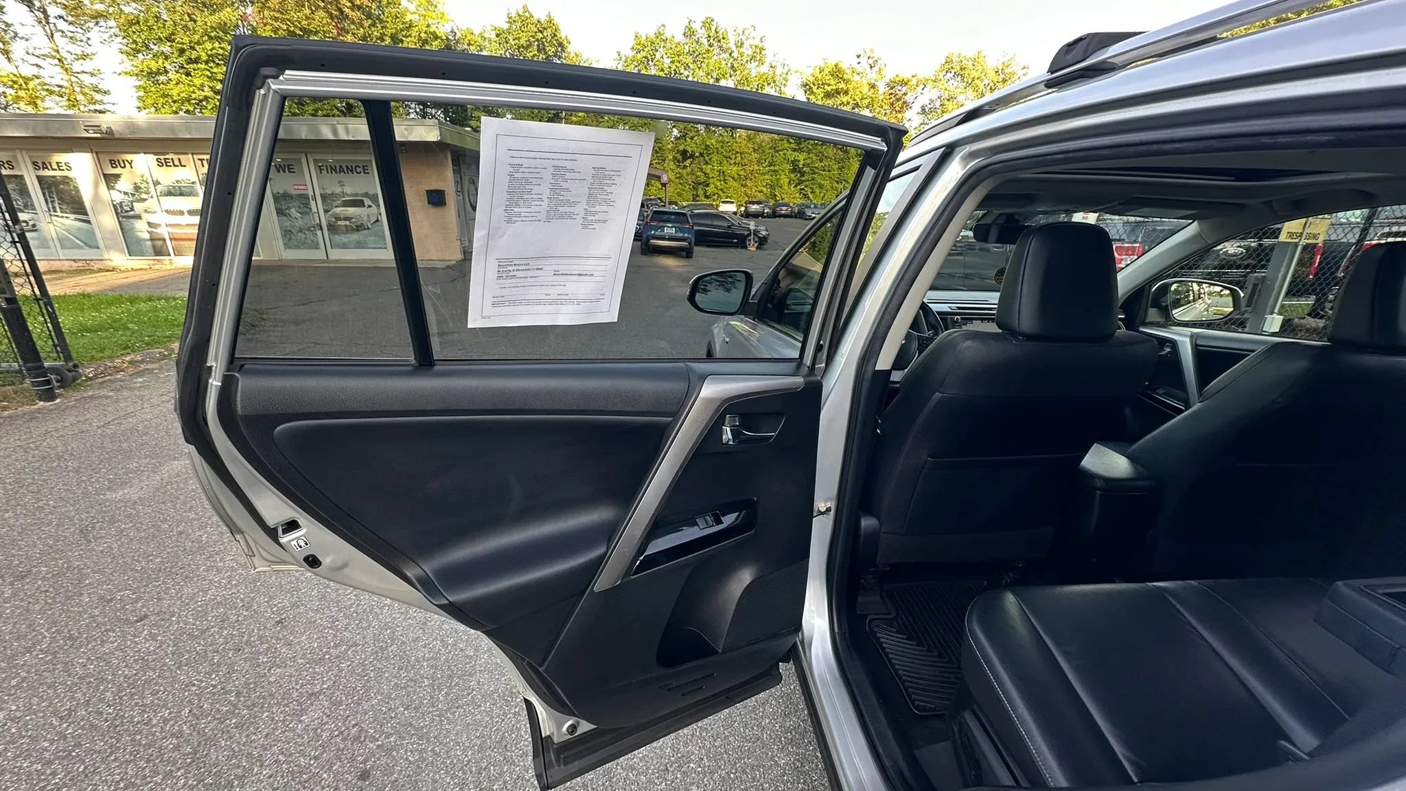 Used 2016 Toyota RAV4 Limited w/ Advanced Technology Package AWD/4WD image 32