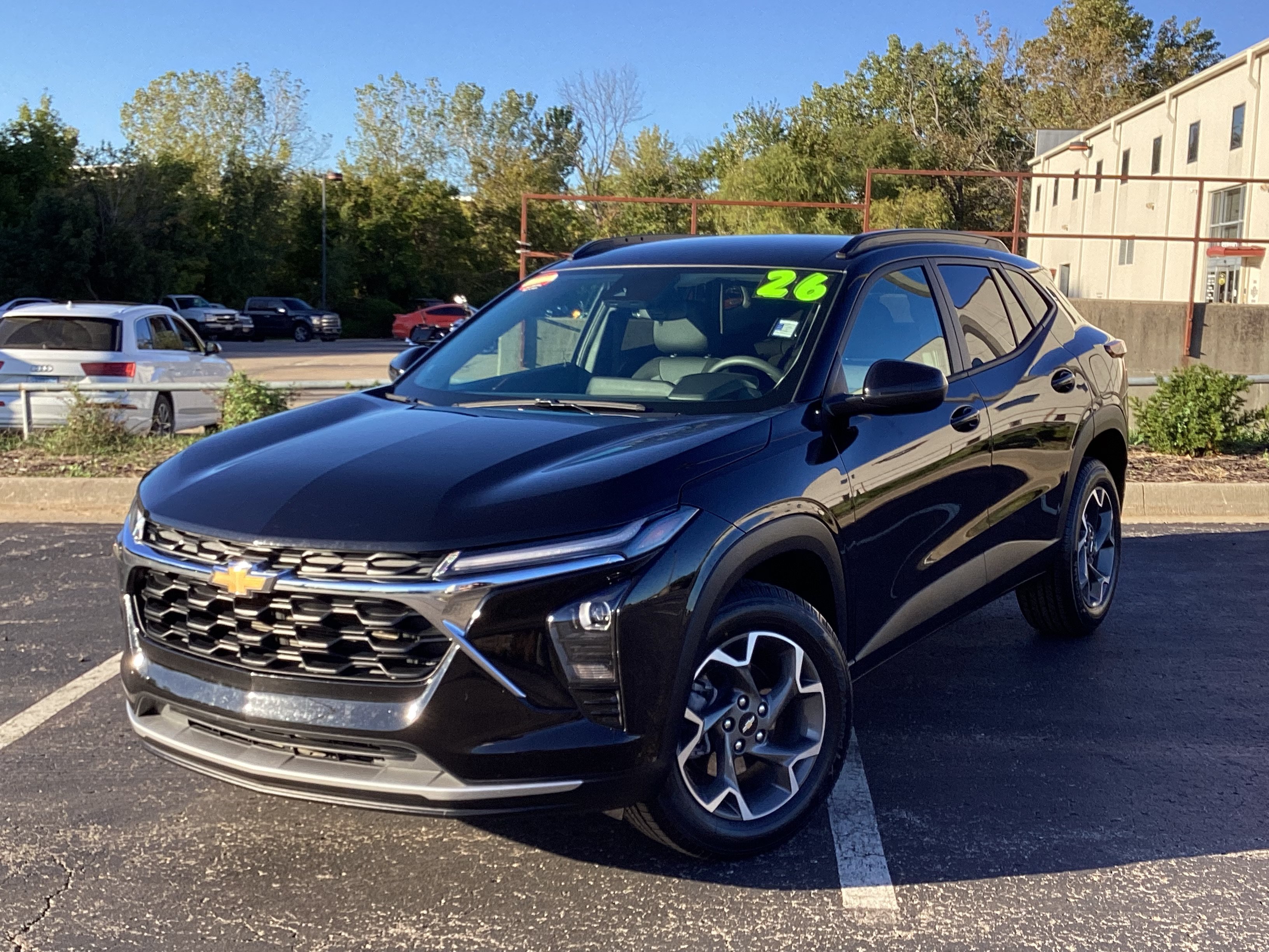 Used 2026 Chevrolet Trax LT FWD image 21