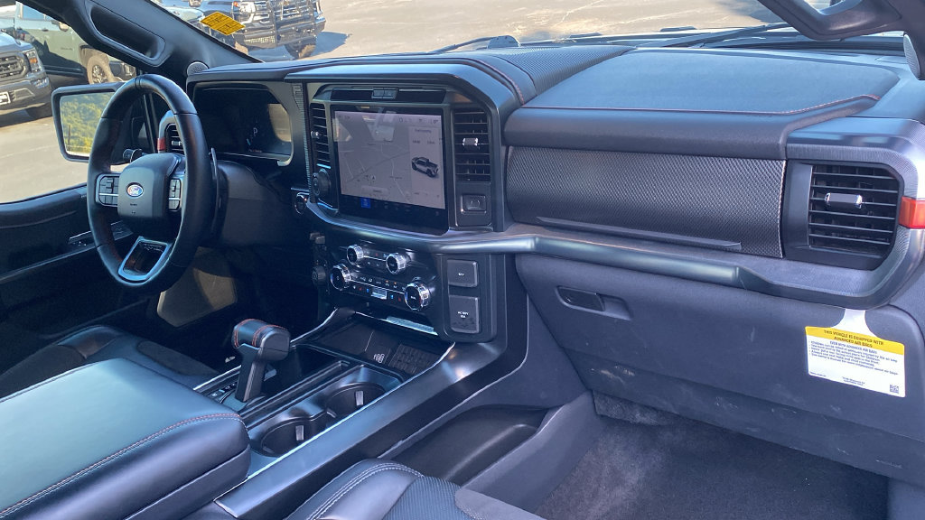 Certified 2025 Ford F150 Raptor AWD/4WD image 11