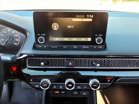 Used 2022 Honda Civic EX image 15