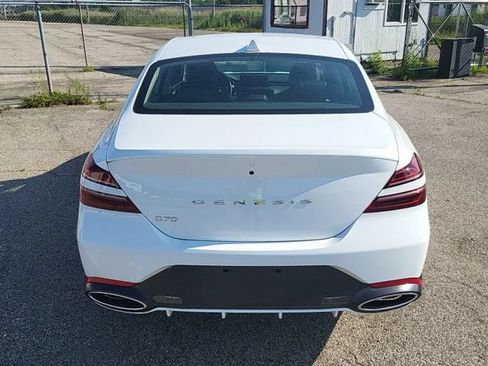 Used 2025 Genesis G70 2.5T RWD image 2