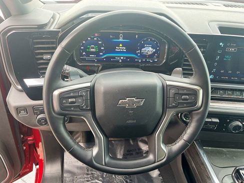 Used 2024 Chevrolet Silverado 1500 LTZ AWD/4WD image 11