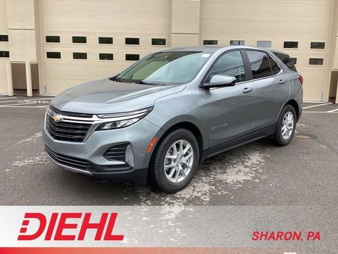 Used 2023 Chevrolet Equinox LT FWD image 3