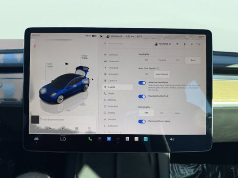 Used 2022 Tesla Model 3 Standard Range image 42