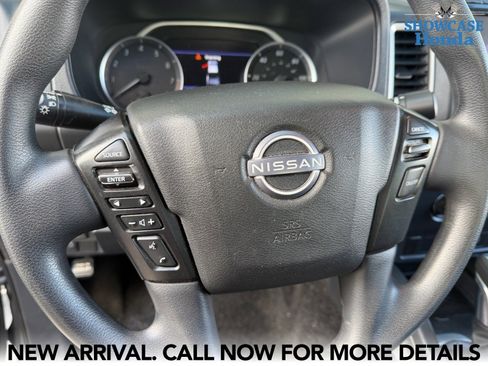 Used 2022 Nissan Frontier SV image 13