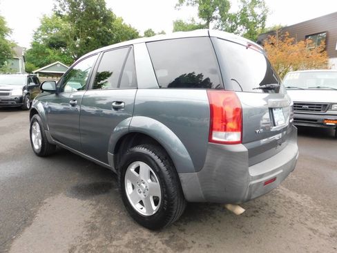 Used 2005 Saturn Vue AWD V6 w/ Comfort Pkg image 3