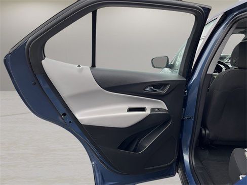Certified 2024 Chevrolet Equinox LS image 27