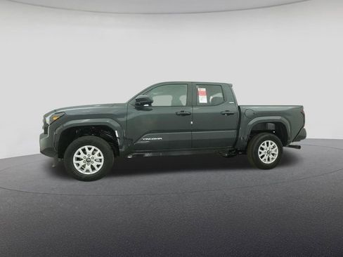 New 2025 Toyota Tacoma SR5 image 18