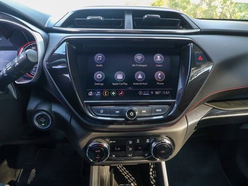 Certified 2021 Chevrolet TrailBlazer RS w/ Technology Package image 19