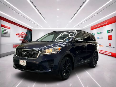 Used 2020 Kia Sorento S FWD image 3