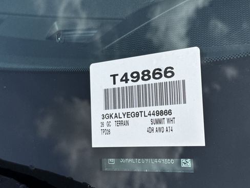 New 2026 GMC Terrain AT4 w/ LPO, Floor Liner Package image 37