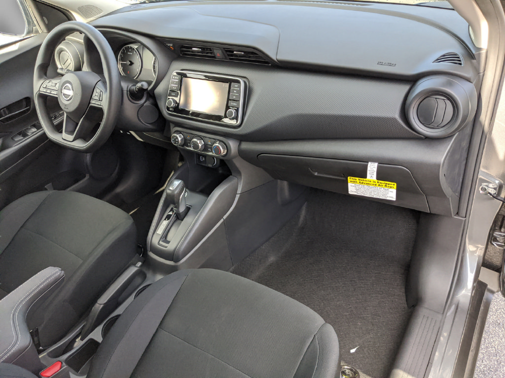 Certified 2025 Nissan Kicks Play S FWD image 19