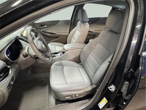 Used 2025 Chevrolet Malibu LT image 16