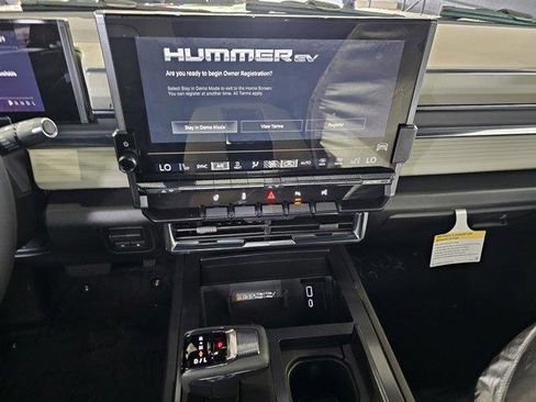 New 2026 GMC Hummer EV 2X image 35