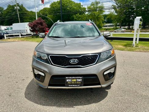 Used 2013 Kia Sorento SX w/ SX Premium Pkg AWD/4WD image 2