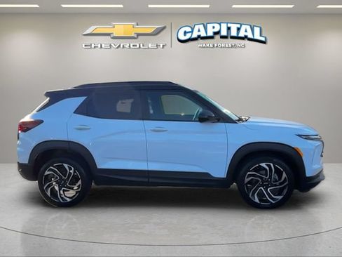 Used 2024 Chevrolet TrailBlazer RS w/ Driver Confidence Package FWD image 8