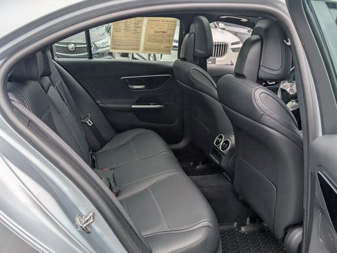 Used 2023 Mercedes-Benz C 300 4MATIC Sedan image 12
