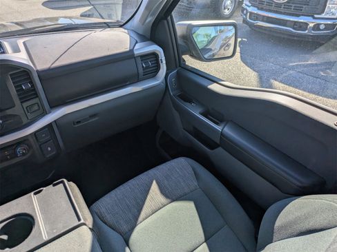 Used 2023 Ford F150 XLT image 17