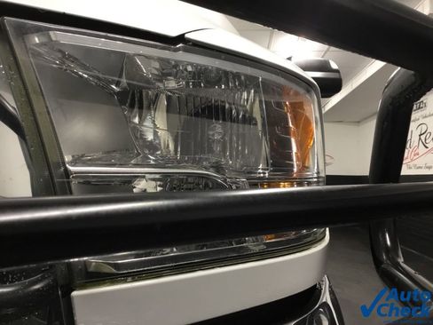 Used 2016 RAM 3500 Tradesman w/ Chrome Appearance Group image 20