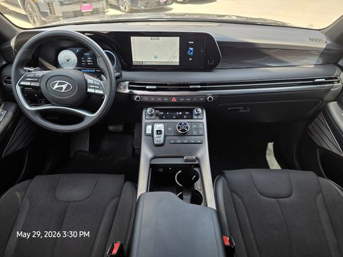 Used 2024 Hyundai Palisade Calligraphy AWD/4WD image 11