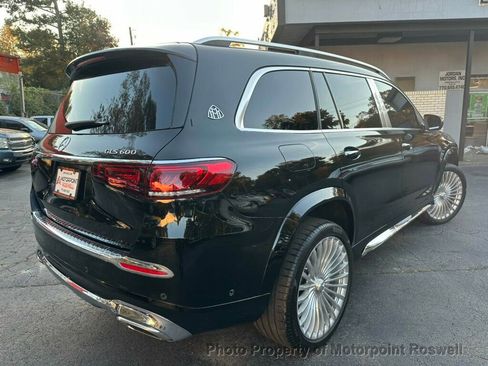 Used 2021 Mercedes-Benz Maybach GLS 600 Maybach GLS 600 4MATIC SUV image 3