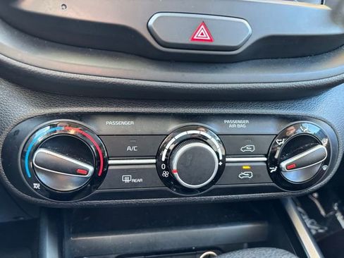 Used 2024 Kia Soul LX w/ Option Group 015 image 20