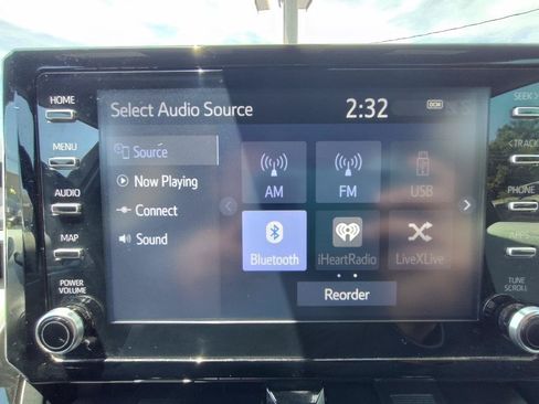 Used 2020 Toyota Corolla SE FWD image 26
