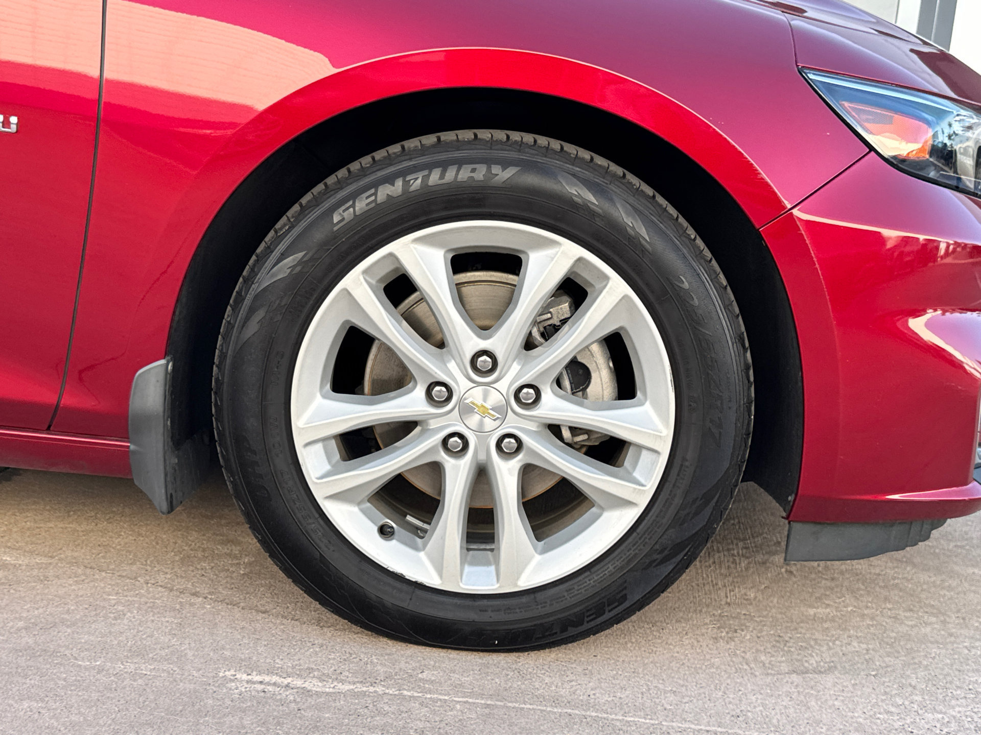 Used 2018 Chevrolet Malibu LT FWD image 5