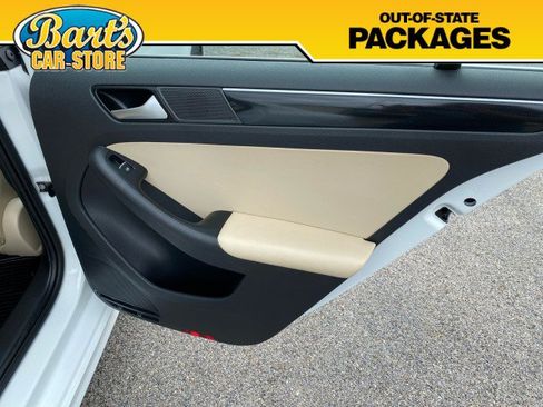Used 2017 Volkswagen Jetta SEL FWD image 8