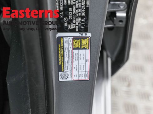 Used 2023 Kia Forte LXS image 35