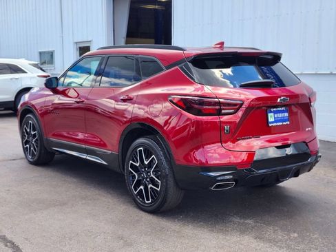 Used 2023 Chevrolet Blazer RS w/ Driver Confidence II Package AWD/4WD image 3