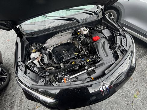 Used 2025 Buick Encore GX Preferred FWD image 28