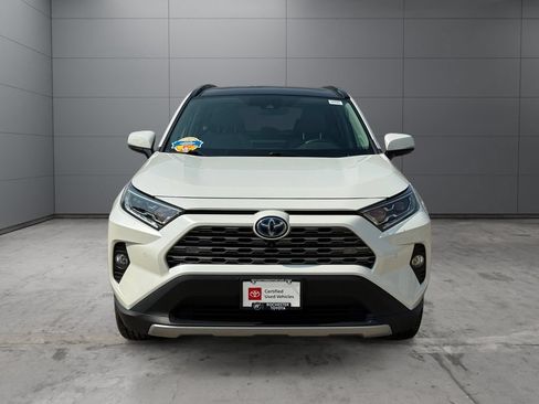 Used 2021 Toyota RAV4 Limited AWD/4WD image 8