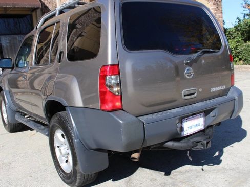 Used 2004 Nissan Xterra XE image 5