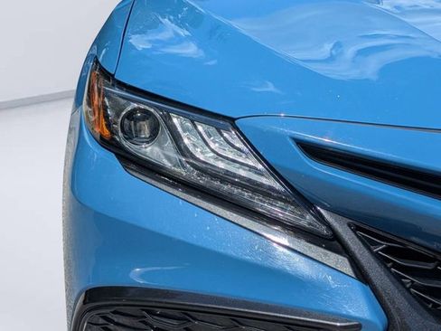 Used 2024 Toyota Camry XSE FWD image 9