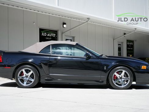 Used 2003 Ford Mustang Cobra image 12