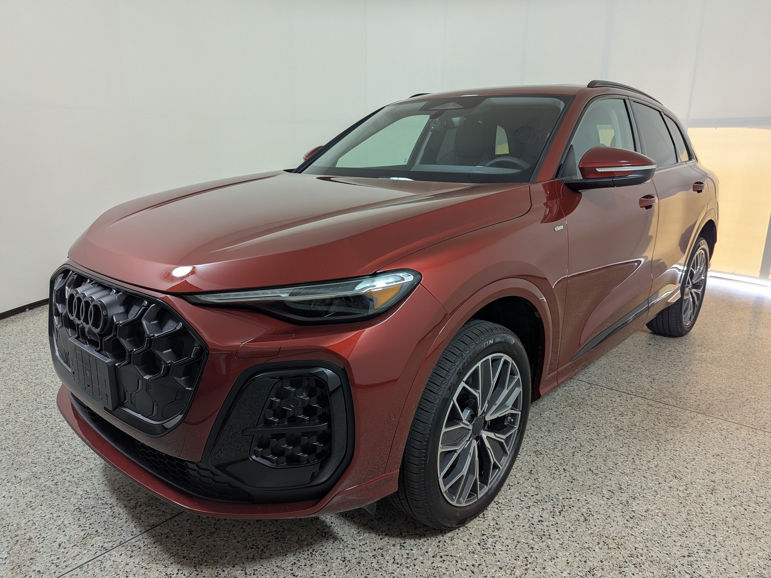 New 2026 Audi Q5 Premium Plus AWD/4WD image 2