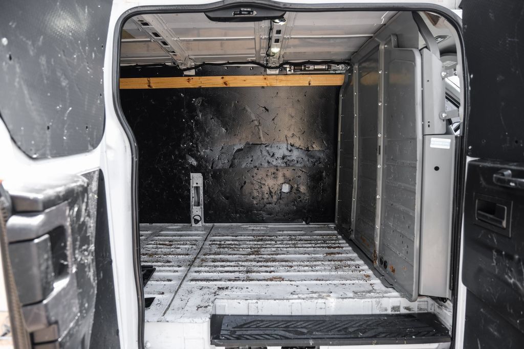 Used 2017 Ford Transit 250 148 Low Roof RWD image 30