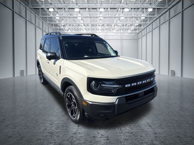 Used 2025 Ford Bronco Sport Outer Banks w/ Outer Banks Tech Package+ AWD/4WD image 7