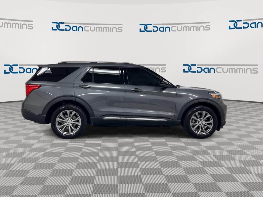 Used 2022 Ford Explorer Limited w/ Equipment Group 301A AWD/4WD image 9