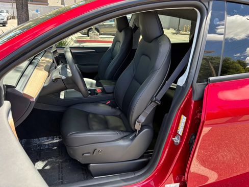 Used 2023 Tesla Model Y AWD image 10