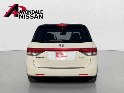 Used 2016 Honda Odyssey Touring Elite image 5