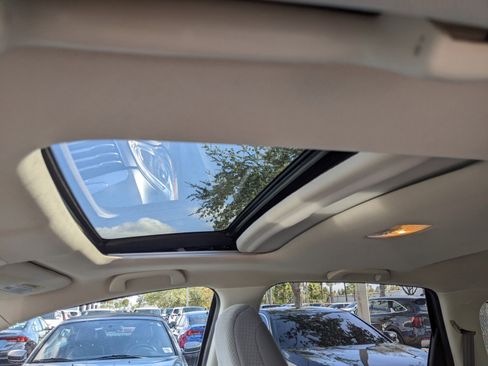 Used 2016 Honda CR-V EX image 17