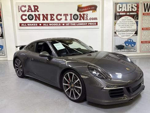 Used 2013 Porsche 911 Carrera 4S w/ Bose Audio Pkg AWD/4WD image 4