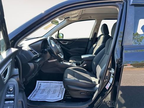 Used 2020 Subaru Forester Premium AWD/4WD image 9