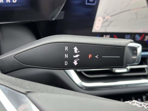 New 2026 Chevrolet Equinox EV LT image 13