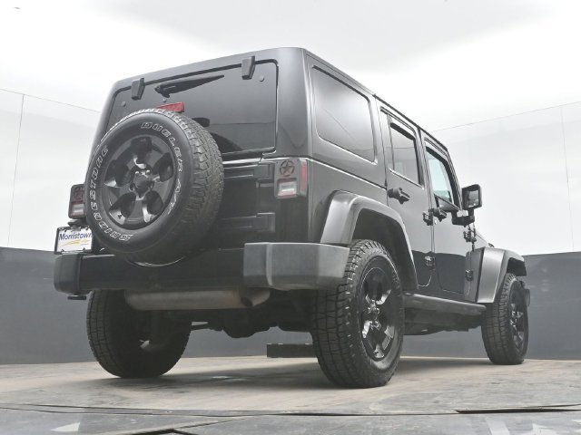 Used 2015 Jeep Wrangler Unlimited Sahara AWD/4WD image 44