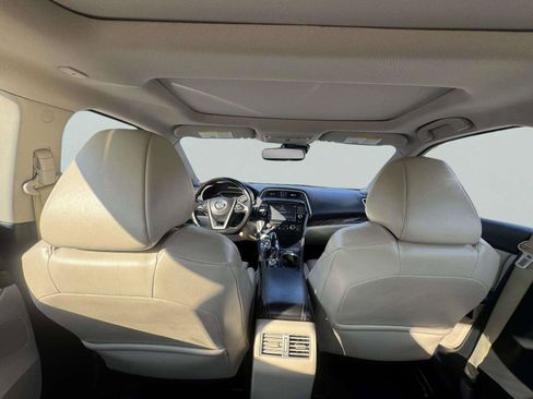 Used 2017 Nissan Maxima Platinum w/ Interior Lighting Package FWD image 46